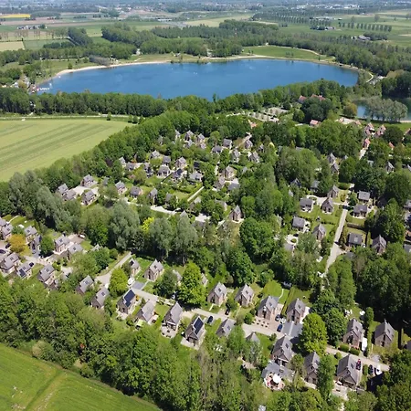 Holiday home Detached Near Nijmegen Ewijk