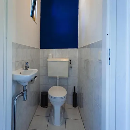 Holiday home Detached Near Nijmegen Ewijk
