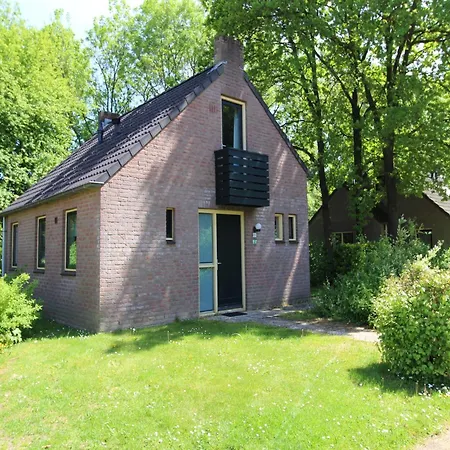 Detached Near Nijmegen Σπίτι διακοπών Ewijk
